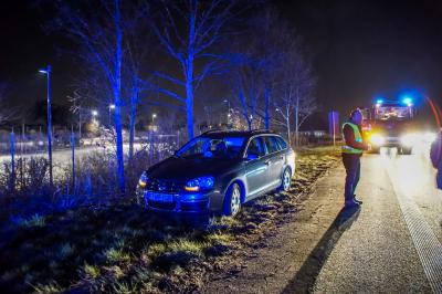 Filderstadt: Schwerer Unfall auf der B27 mit drei beteiligten PKW